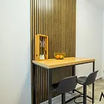 Mohost Four - Elegant Mountain Escape *