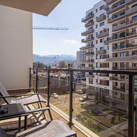 Appartamento Mohost Four - Elegant Mountain Escape *