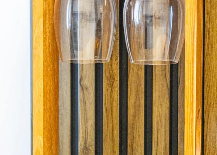 Mohost Four - Elegant Mountain Escape Брашов